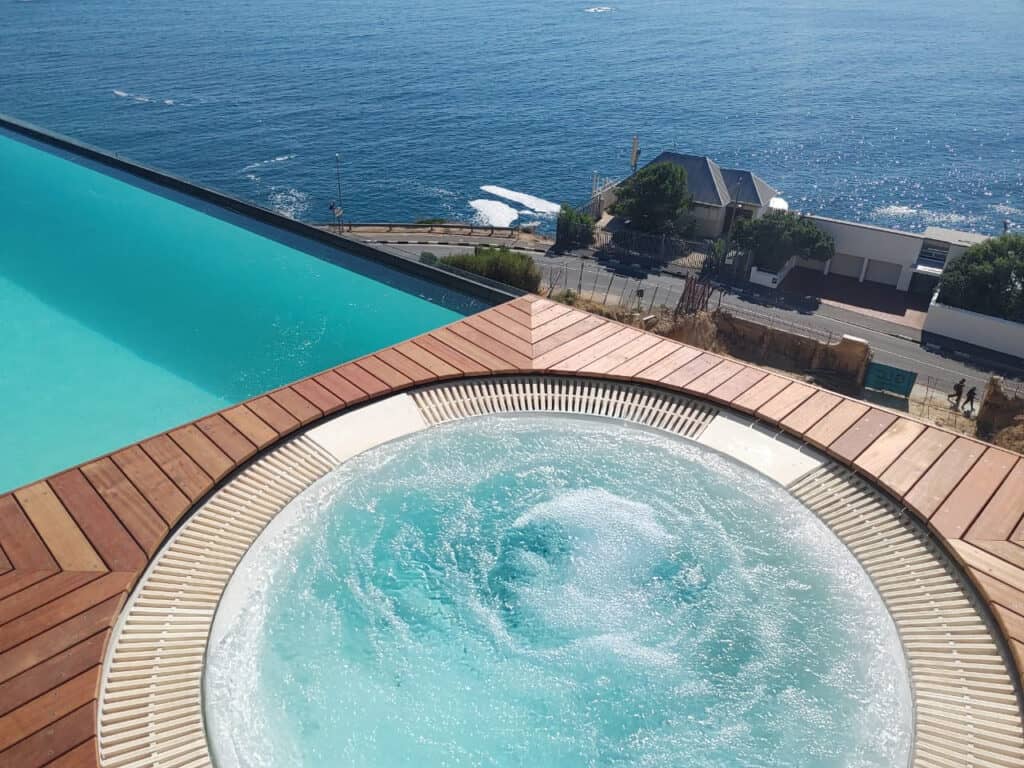 Timber jacuzzi surround